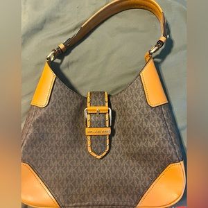 Michael Kors Shoulder Bag. Like new, used a few times. Smoke free home.